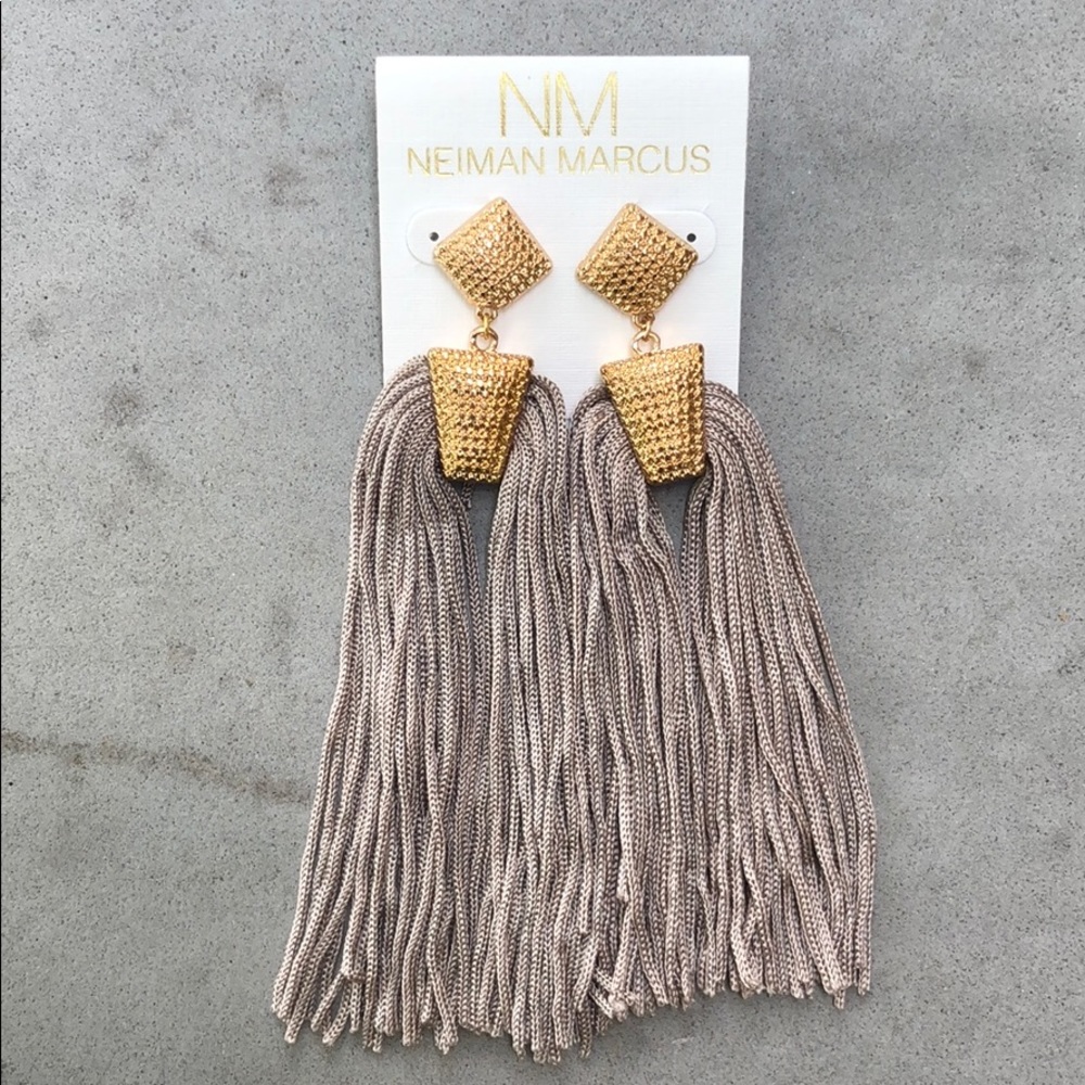 Beautiful NEW tassel earrings!!